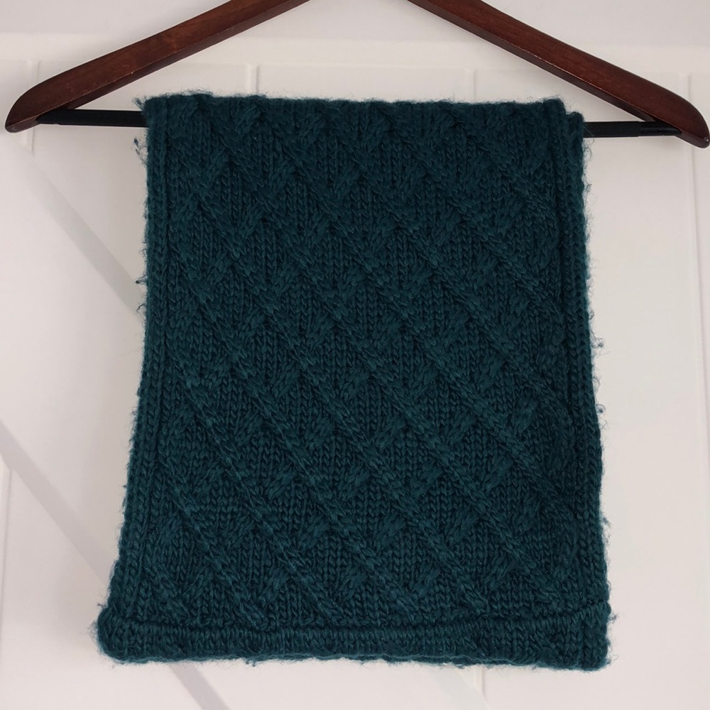 Old Navy Infinity Knit Scarf